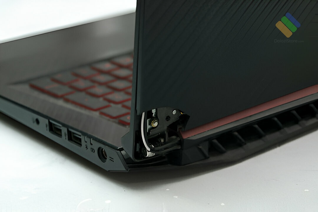 Cửa hàng thay vỏ laptop Quận 4 với đội ngũ kỹ thuật viên chuyên nghiệp