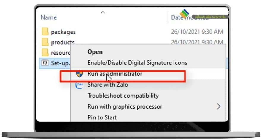 Khởi chạy file setup bằng quyền run as administrator.