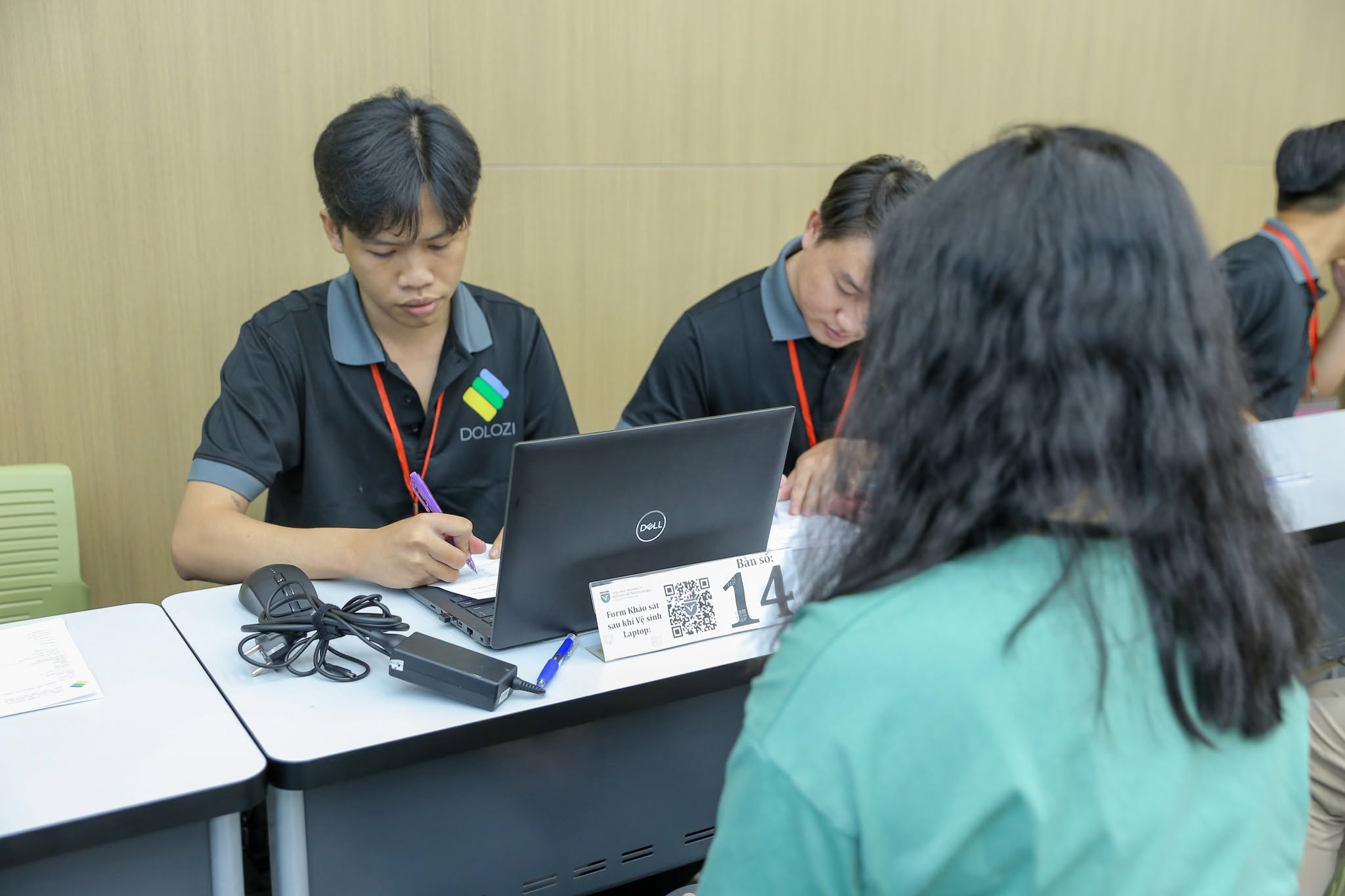 Kỹ thuật Dolozi chữa chữa Laptop Dell
