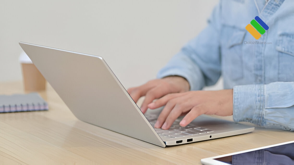 Cài đặt bộ phần mềm đồ họa và văn phòng cho Macbook tại Tân Hưng