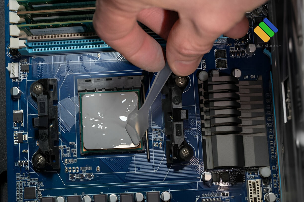 Vệ sinh hệ thống quạt tản nhiệt laptop chuyên sâu tại Bình Lợi Trung